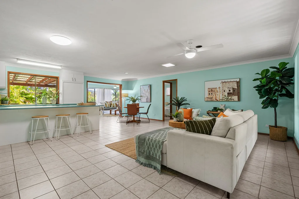 27 Moonbeam Parade, Mudgeeraba, QLD 4213