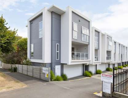 1/4 Palmerston Street, Hamilton Central, Hamilton, Waikato, 3房, 2浴, 独立屋