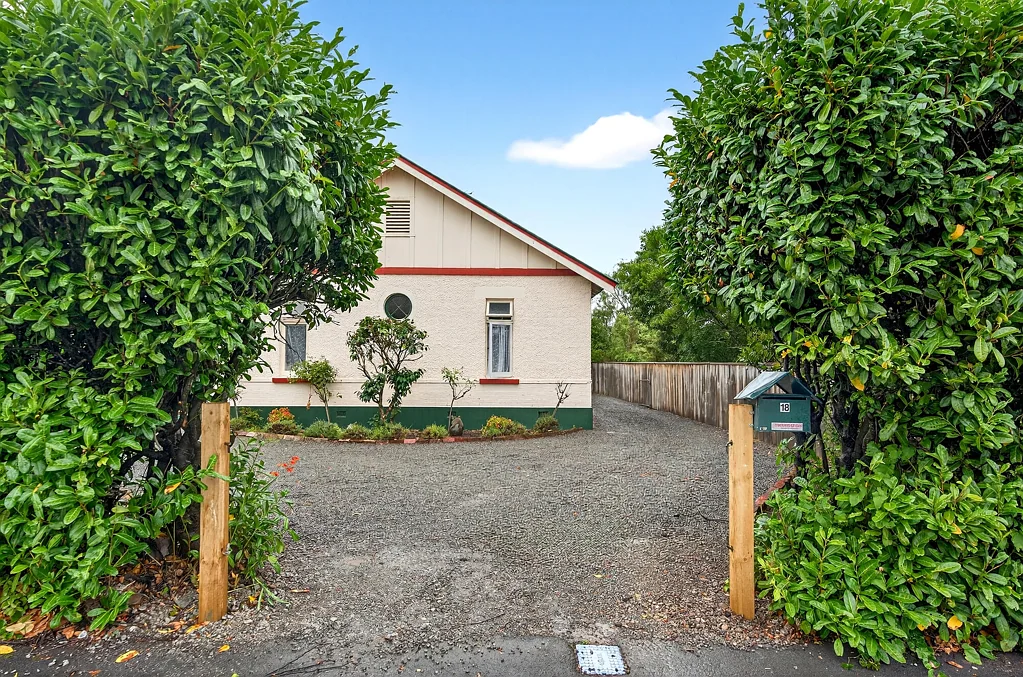 18 Upper Plain Road, Masterton, Wellington