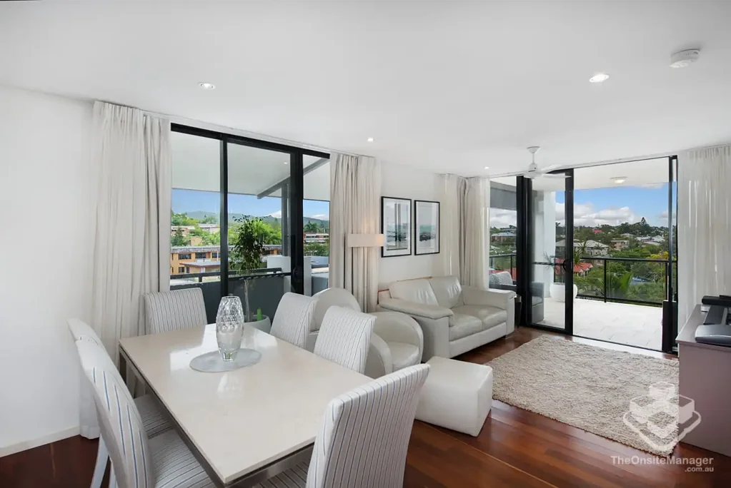 Spacious 2-Bedroom, 2-Ensuite Apartment in the Heart of Toowong � The Precinct