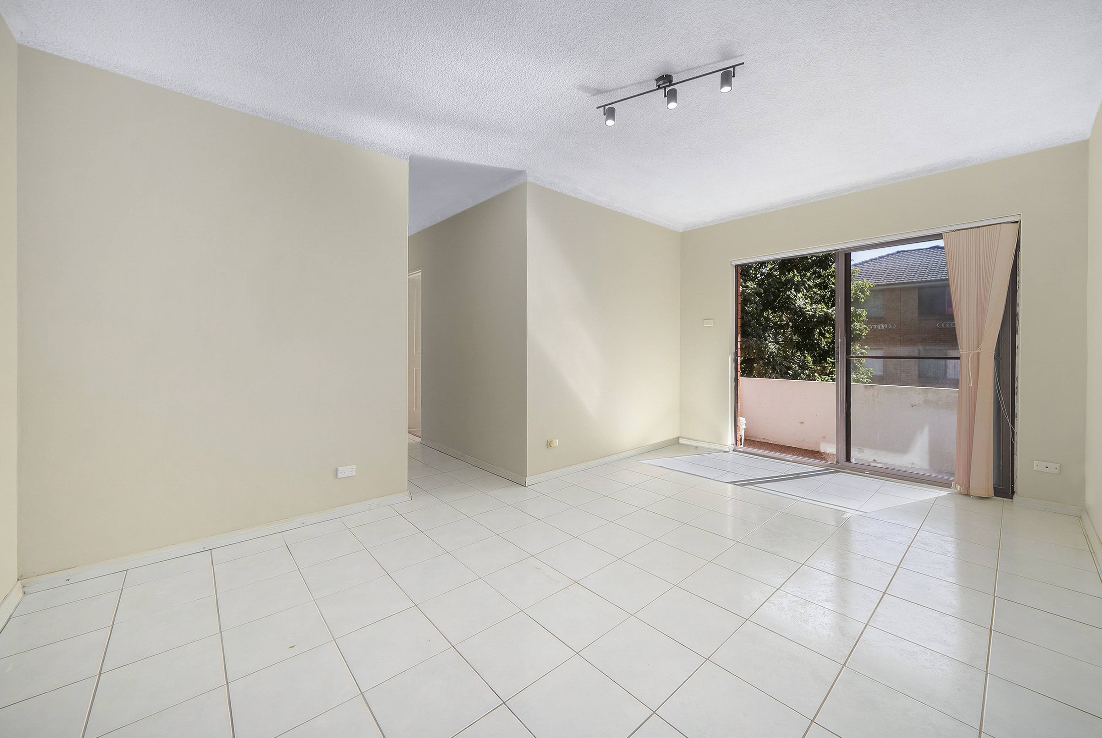 UNIT 16 10-12 FORBES ST, WARWICK FARM NSW 2170, 0房, 0浴, Unit