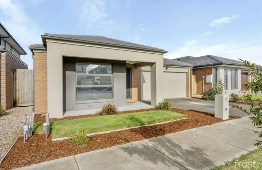 HOUSE FOR LEASE - 26 PRINCES CIRCUIT WALLAN