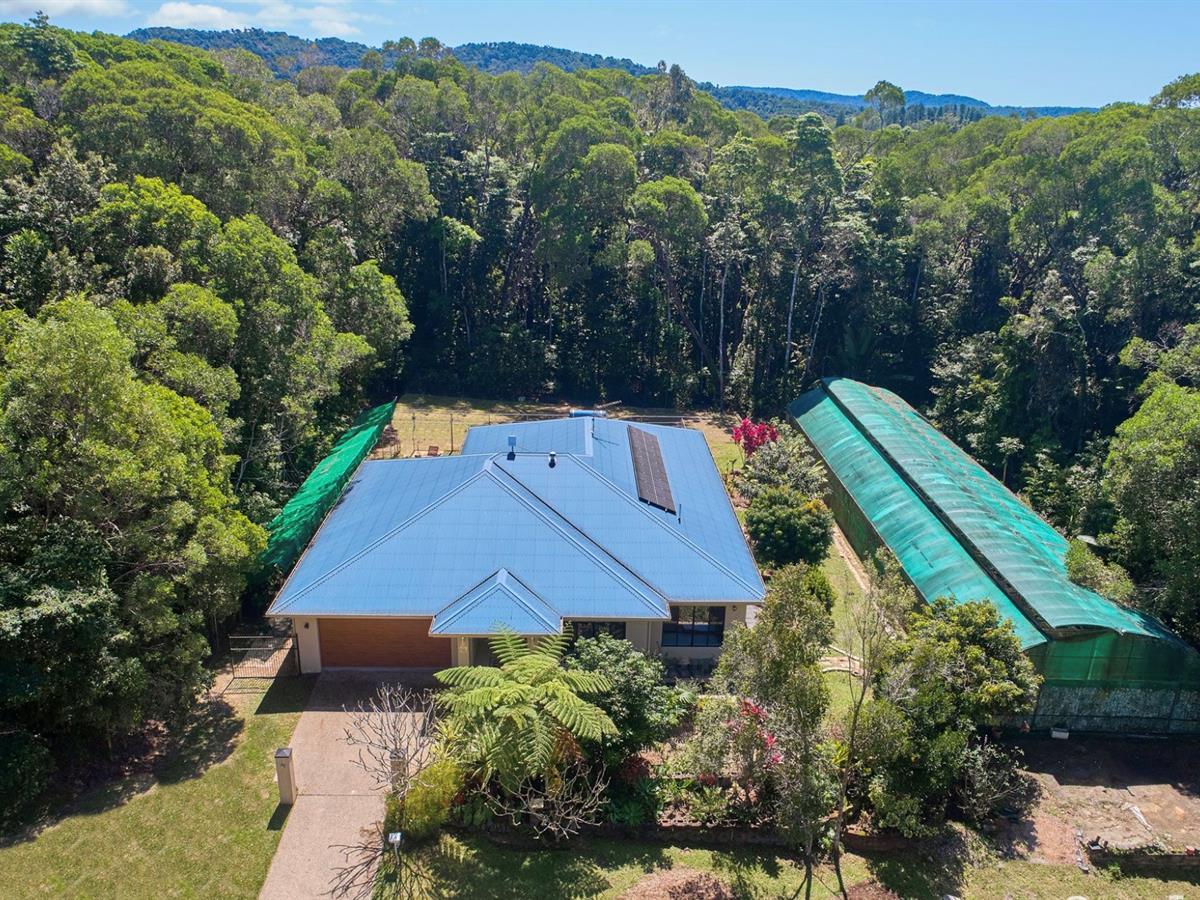 21 CHRISTENSEN RD, KURANDA QLD 4881, 0 غرف, 0 حمامات, House