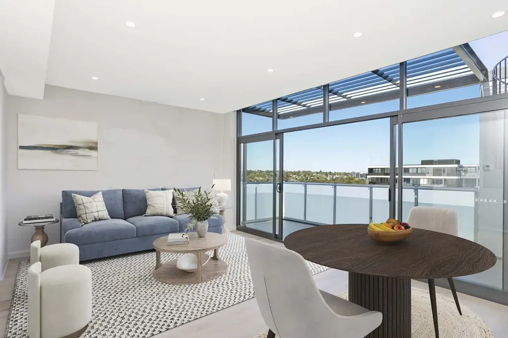 Stylish Light-Filled Retreat with Private Pool in Oasis Leichhardt
