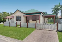 8A Siris Place, Douglas