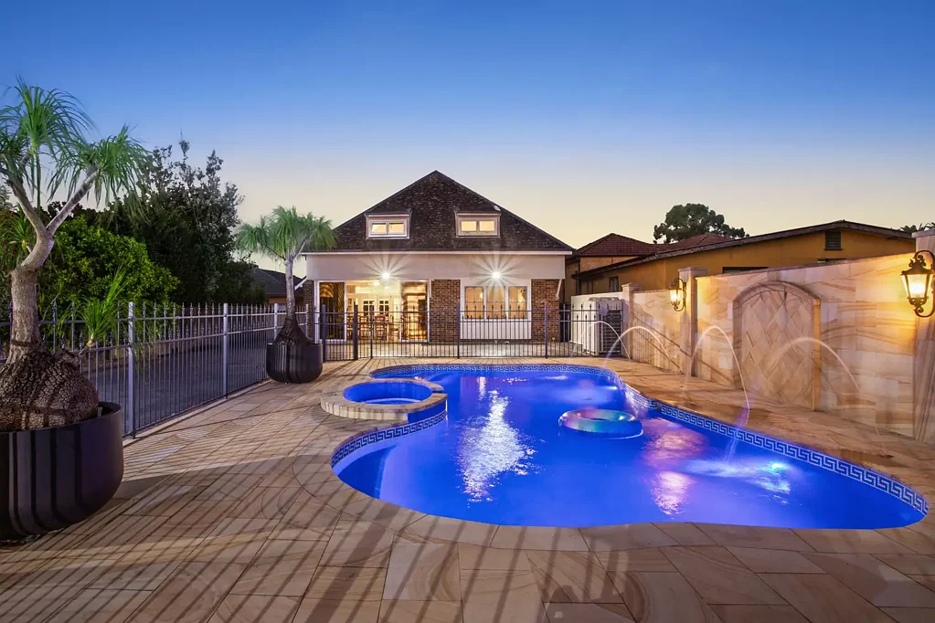 Croydon 6침실 Magnificent family estate on 1303sqm blue-chip land