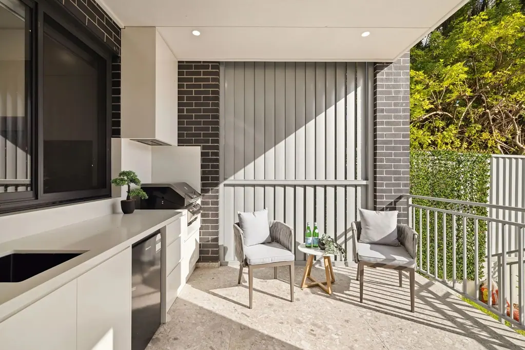 Strathfield 5ห้องนอน Contemporary Elegance Meets Effortless Family Living