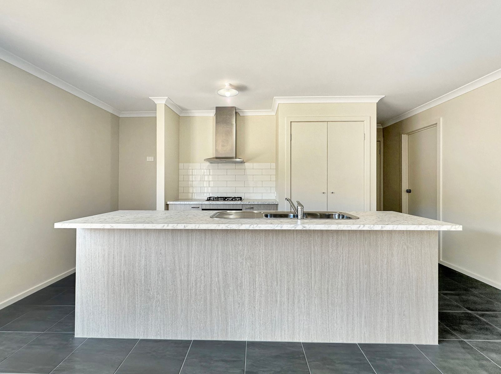 UNIT 1 16 MARSHALL ST, MARYBOROUGH VIC 3465, 0房, 0浴, House