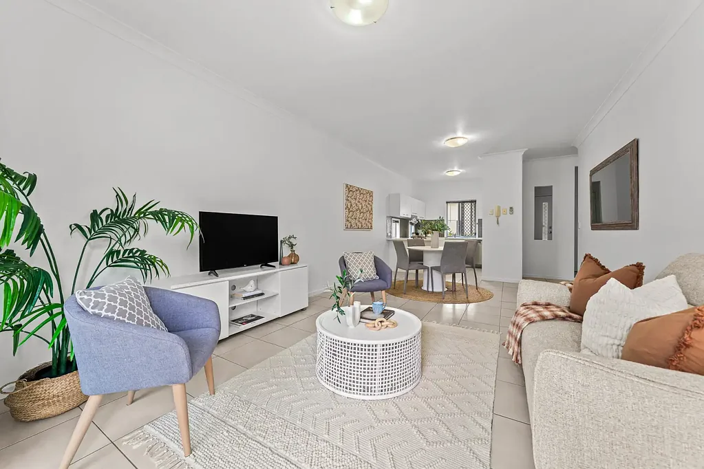 Underwood 3ਬੈੱਡਰੂਮ Spacious Three-Bedroom Townhouse in a Convenient Underwood Location