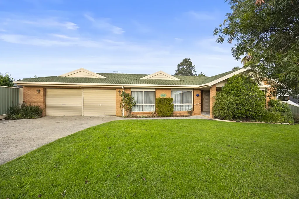 Narre Warren 4침실 Family Living in the Highly Sought-After Maramba Estate