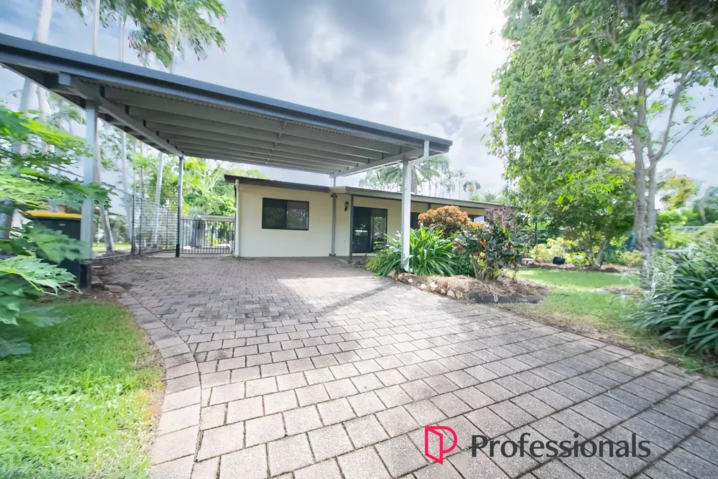 Resort-Style Family Living with Pool, Self-Contained Studio & Solar!