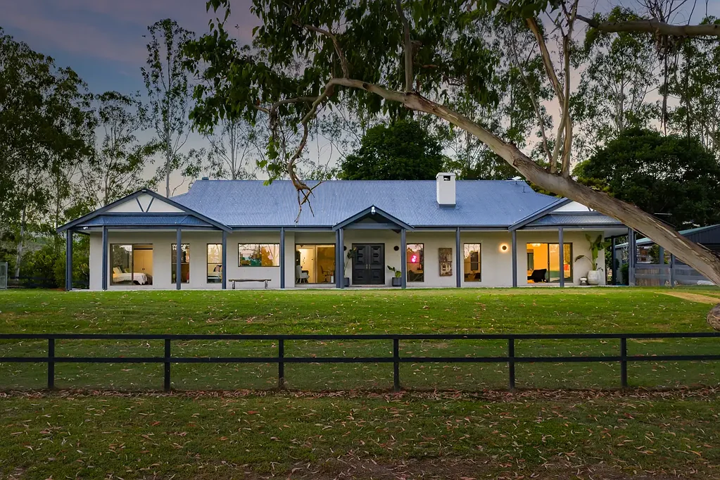 111 Birds Road, Guanaba, QLD 4210