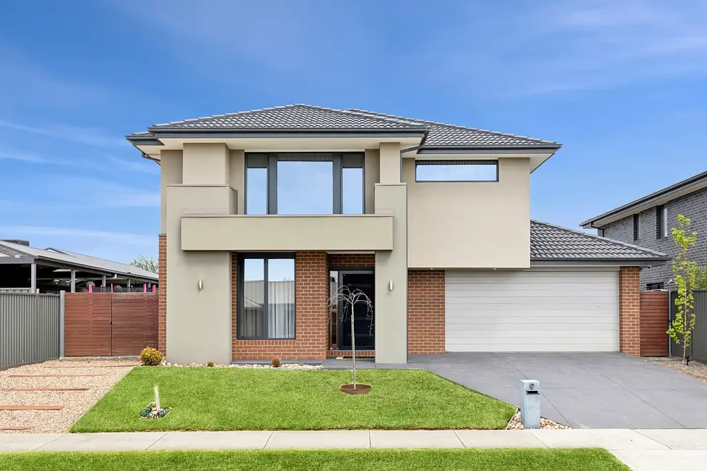Lara 4房  Modern Family Luxury with Impressive Living and Entertaining Appeal