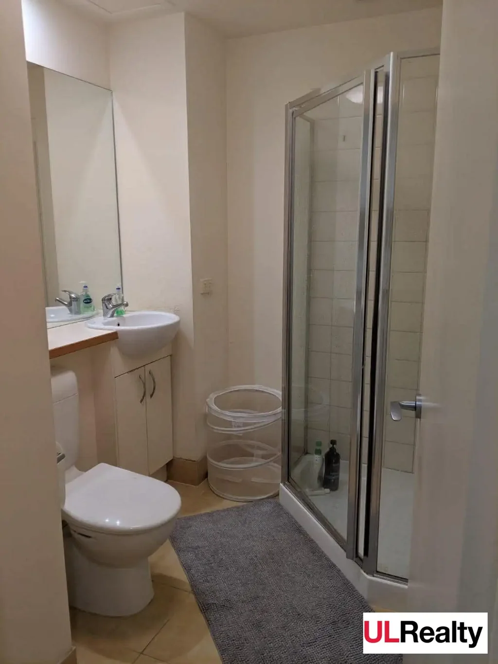 Carlton 1બેડરૂમ Large Student Living at $170-187,000
