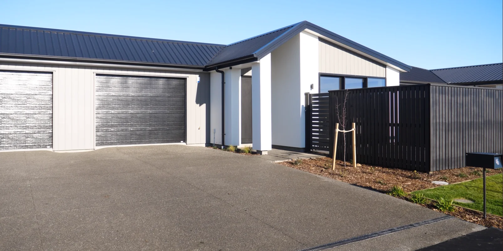 Lincoln 3બેડરૂમ Invest, Downsize, First Home - 3-bedroom duplexes
