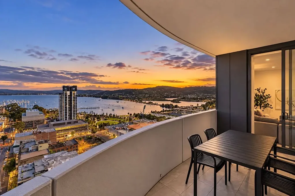 Gosford 3Kwarto Elevated views, exceptional lifestyle