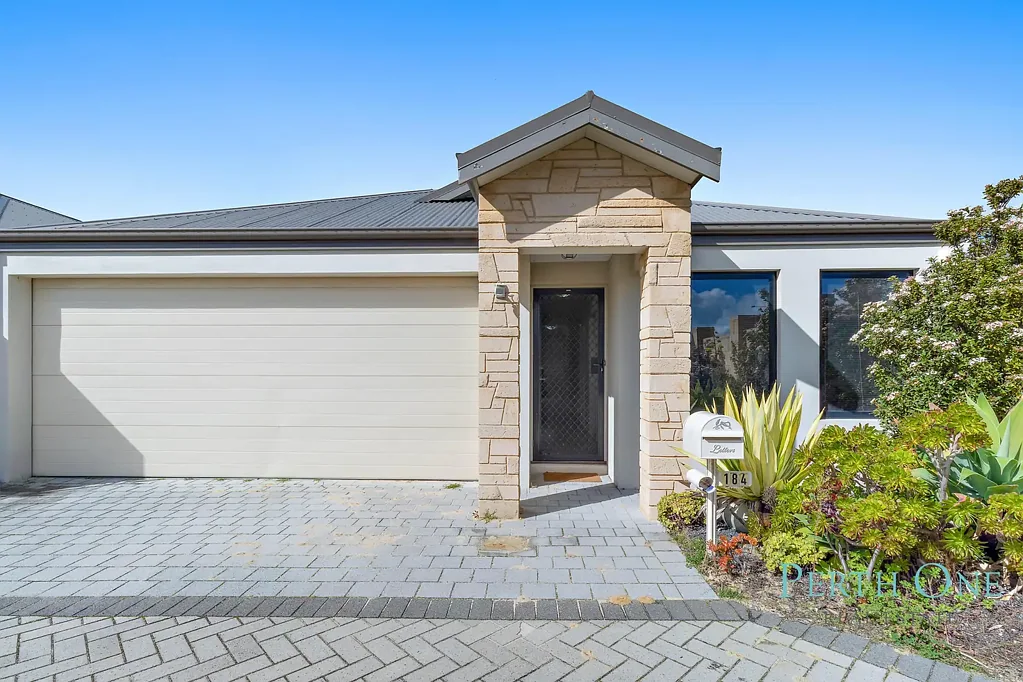 Pearsall 3房  Easy-Care Living, Standout Location & Exciting Investment Appeal
