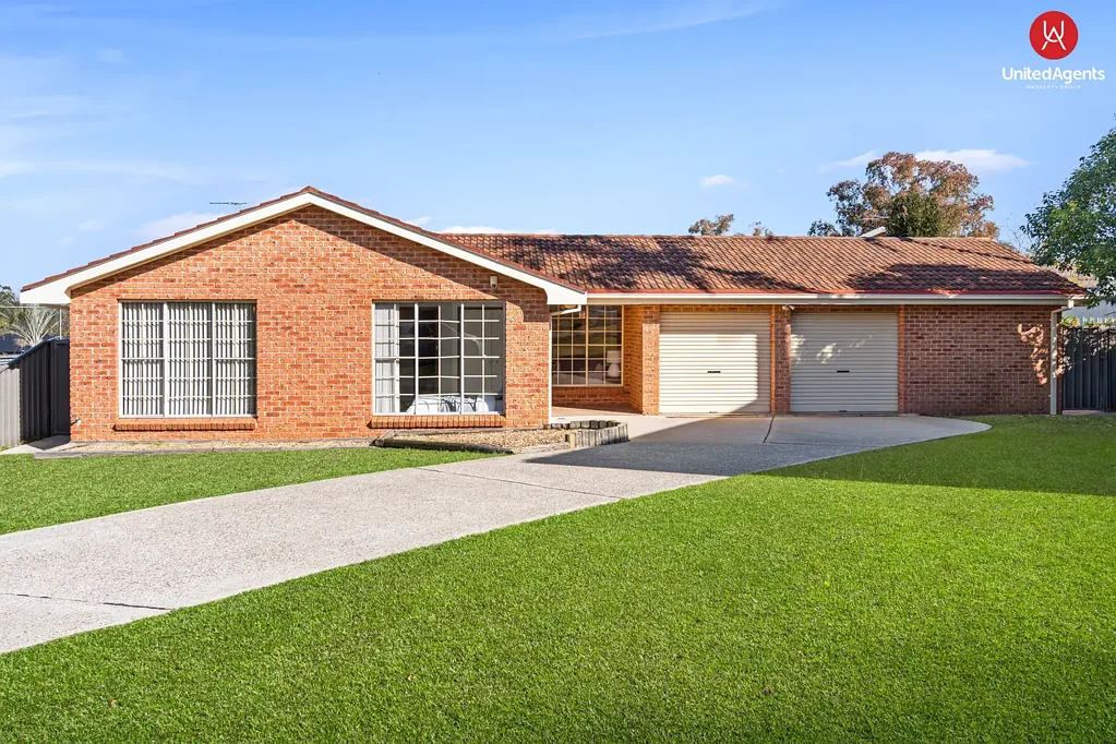 10 Deloraine Close, Hinchinbrook, NSW 2168