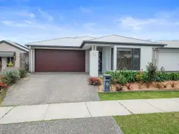 73 Vineyard Drive, Greenbank