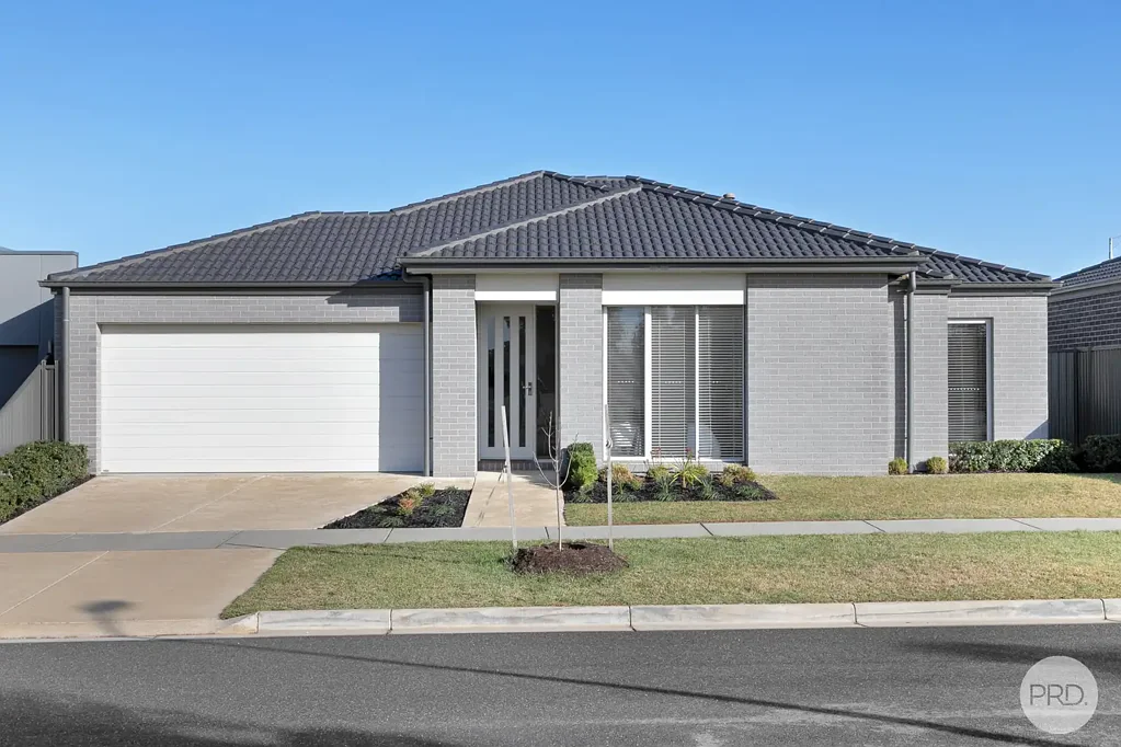 4 Opal Street, Alfredton, VIC 3350