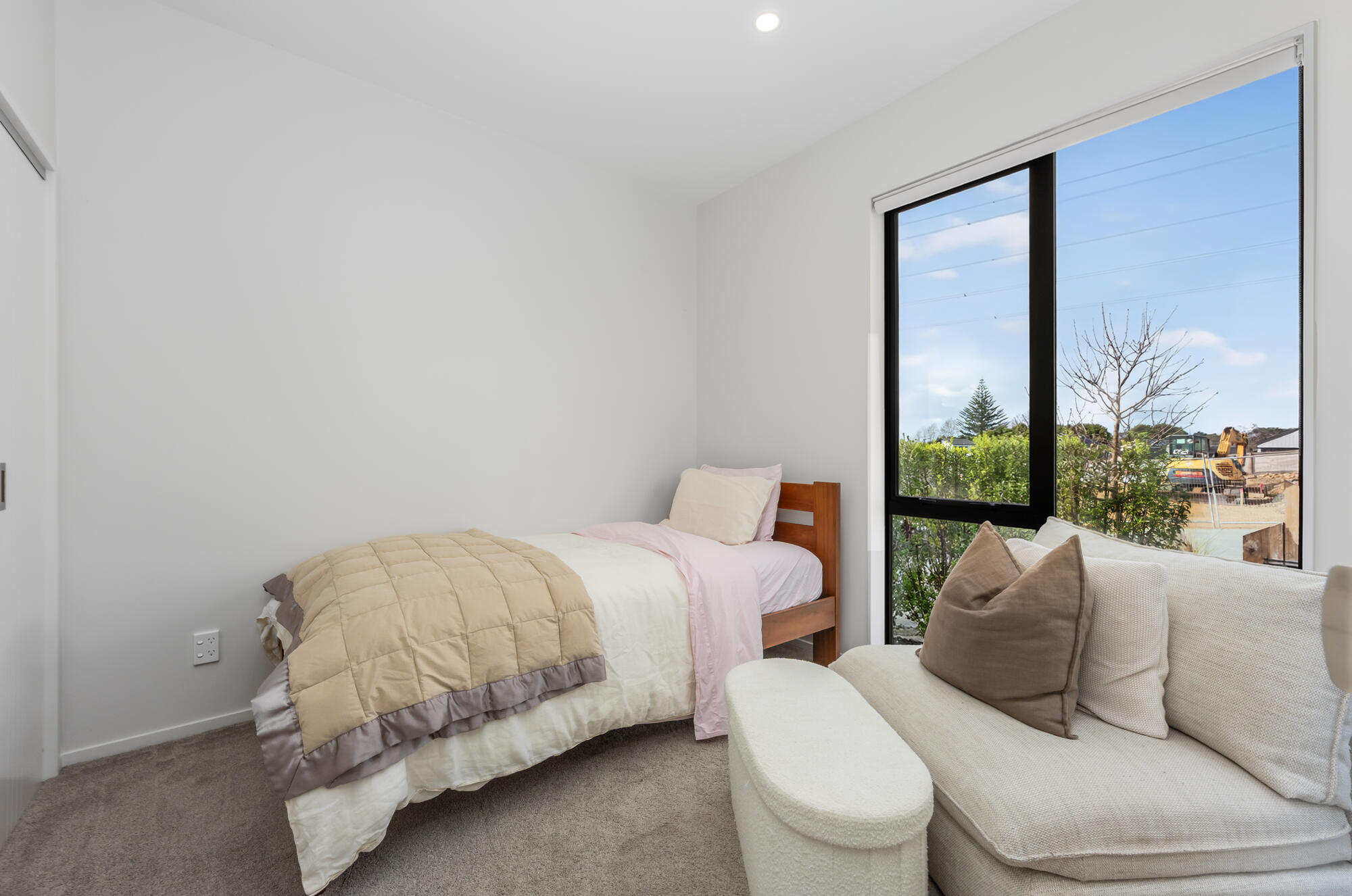 33 Puwha Street, Massey, photo 12