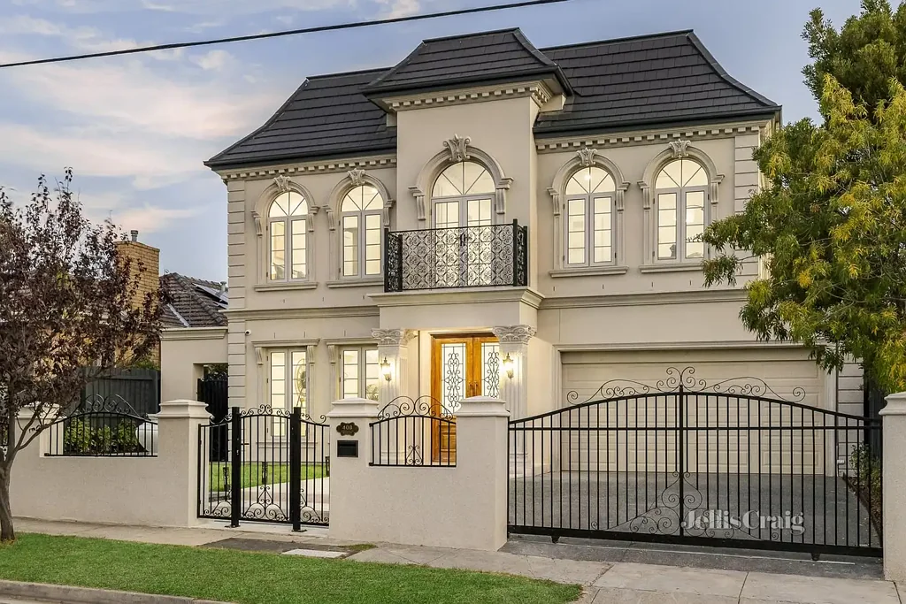 Bentleigh East 5Habitaciones Grand Scale Luxury in Prized Precinct