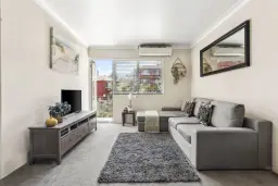 1/1 James Place, Hillsdale