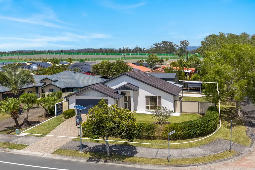 157 Monterey Keys Drive, Helensvale, QLD 4212