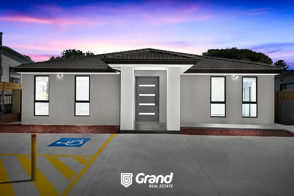 Brand New Affordable Furnished Shared Living in the Heart of Doveton 
- 9 Furnished Rooms Available  
-$325 pw plus utilities