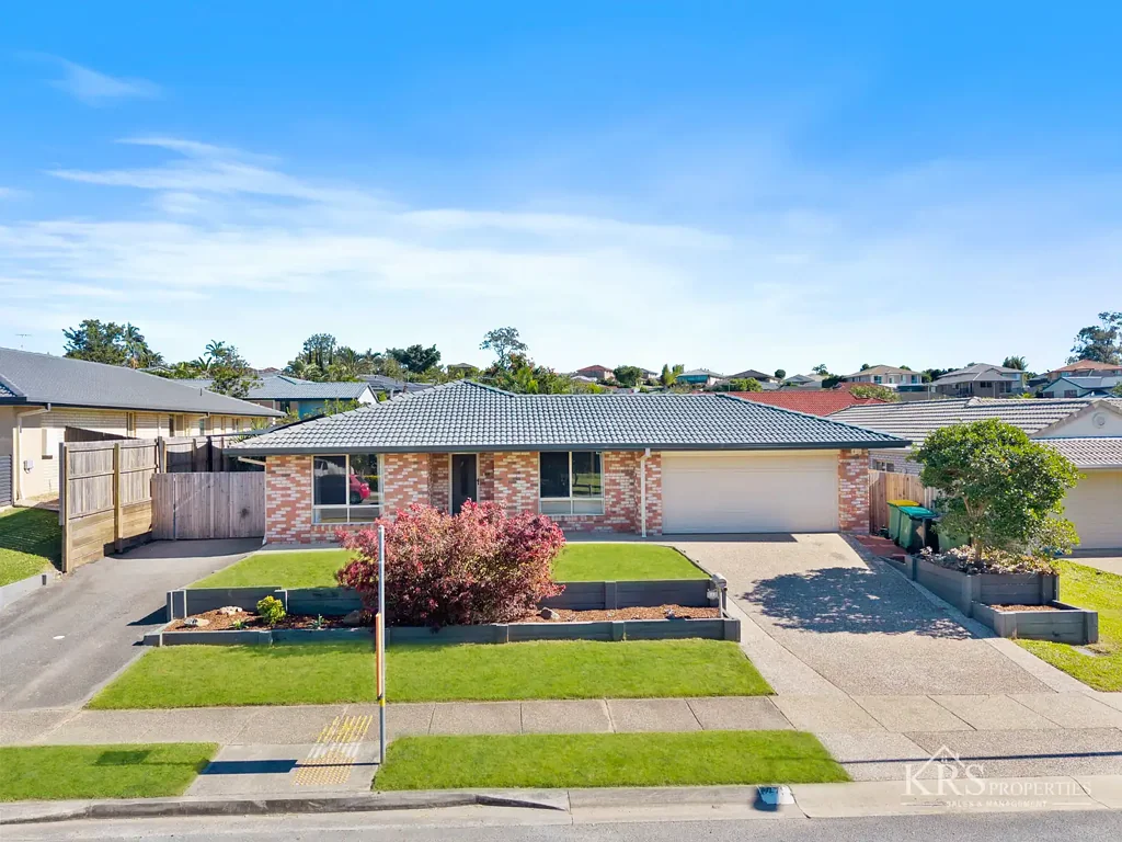 77 Gawain Drive, Ormeau, QLD 4208