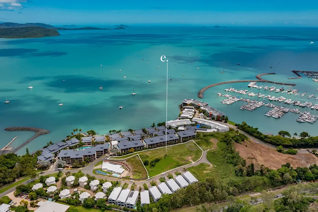 Cannonvale Prime Development Opportunity in the Heart of the Whitsundays