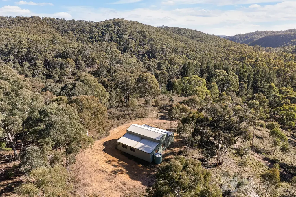 Green Gully  GREAT BUSH BLOCK WITH SHED