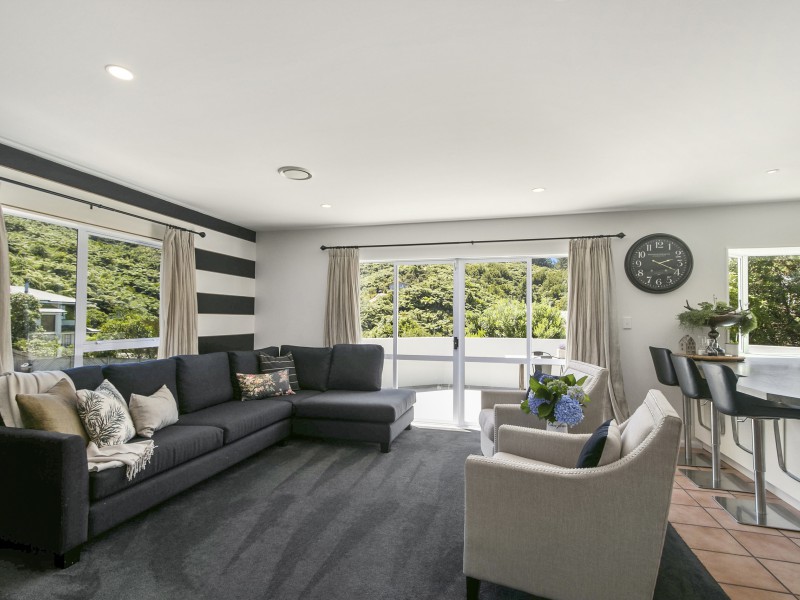 155 Tirohanga Road, Tirohanga, Lower Hutt, 4房, 2浴