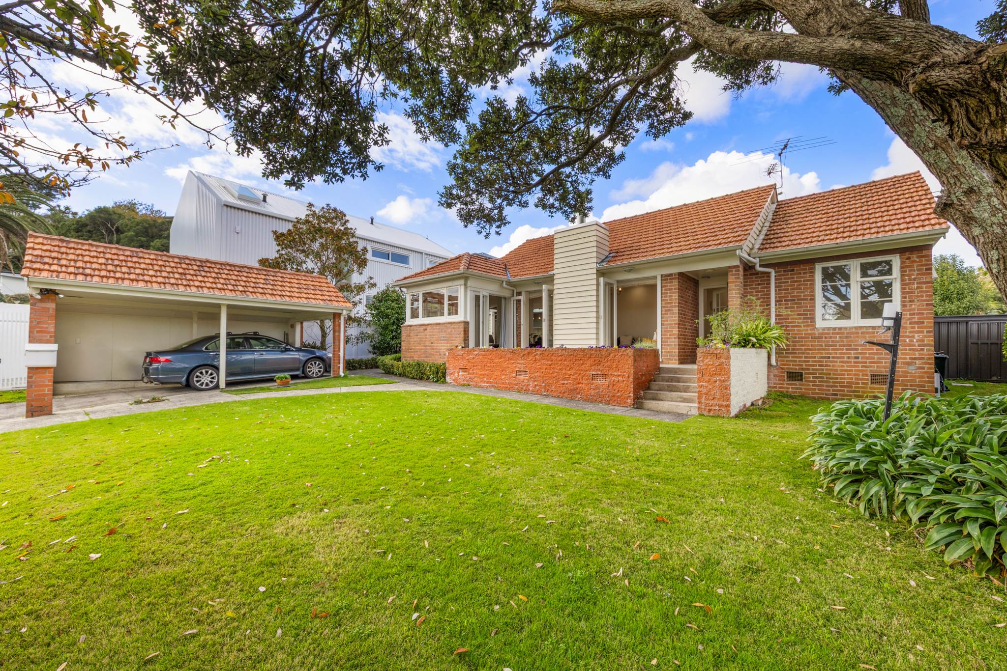 6 Queensway, Three Kings, Auckland City, 4 Bedrooms, 2 Bathrooms, House