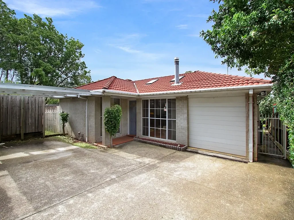 Baulkham Hills 3部屋 Perfect Family Starter in Convenient Location!