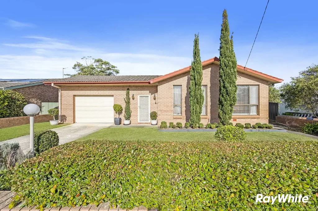 Ulladulla 3Phòng ngủ Tastefully Renovated Double Brick Home in a Prime Ulladulla Location