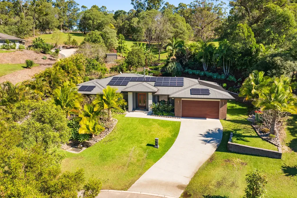 Maudsland 6Zimmer Dual-Living Acreage Excellence in Prestigious Huntington Downs