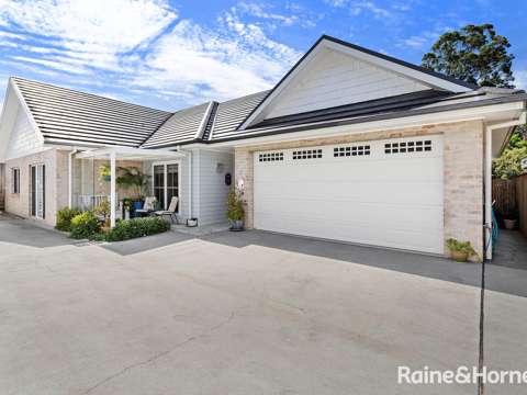 Berry 3 Bedroom Exceptional Comfort and Modern Design with Ultimate Privacy