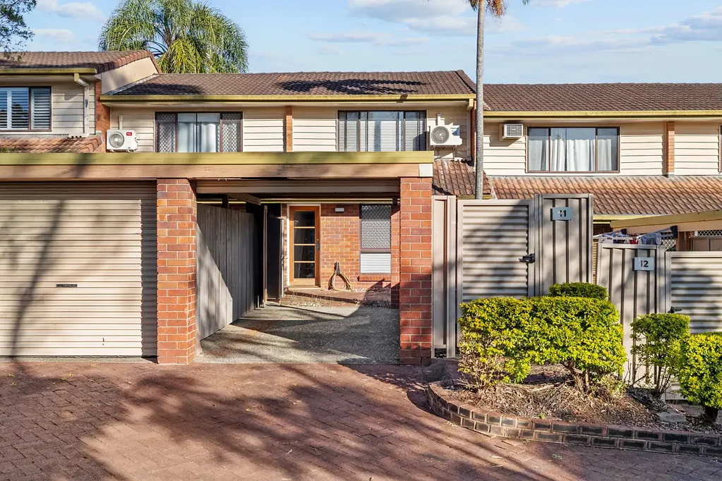 11/127 Barbaralla Drive, Springwood, QLD 4127