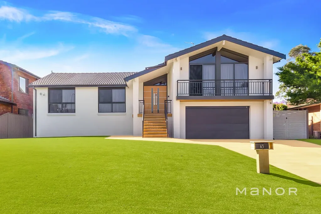 Baulkham Hills 4部屋 Refined Luxury Meets Family Versatility
