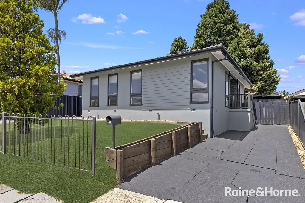 20 Merino Crescent, Airds, NSW 2560