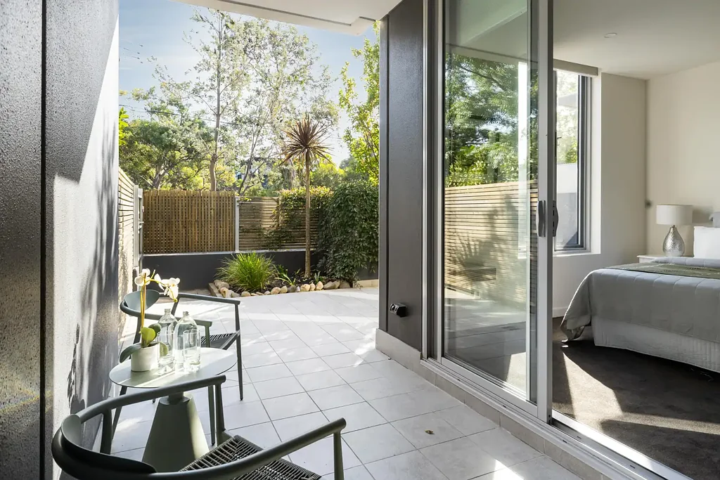 The Courtyard Elite in the Warleigh Suites