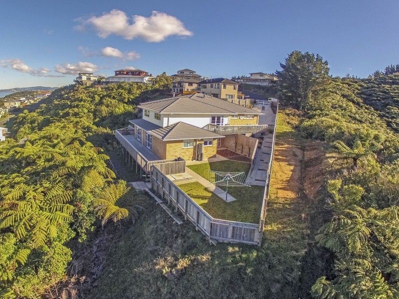 42 Arahiwi Grove, Tirohanga, Lower Hutt, 5 chambres, 0 salles de bain