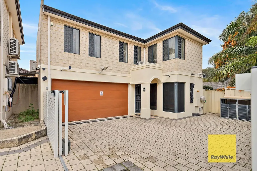 Cloverdale 4غرفة نوم Where Modern Design Meets Everyday Comfort