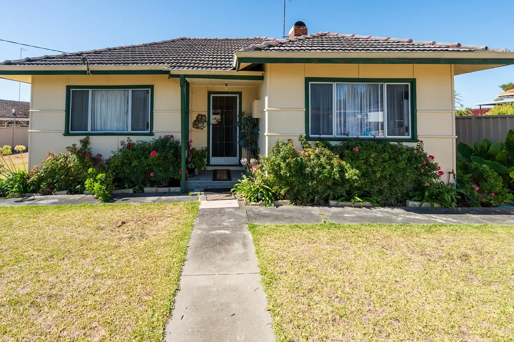 25 Maxwell Street, Manjimup, WA 6258