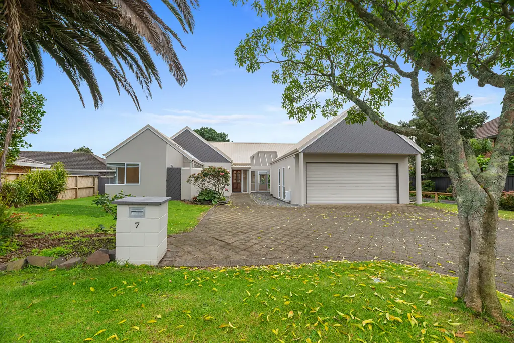 Mount Maunganui 3房  Opportunity to Create Your Style