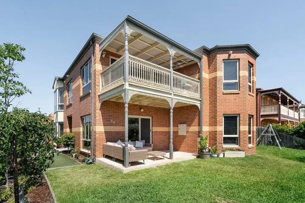 PICTURE PERFECT FAMILY HOME