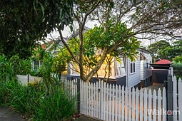 36 Margaret Street, Tighes Hill