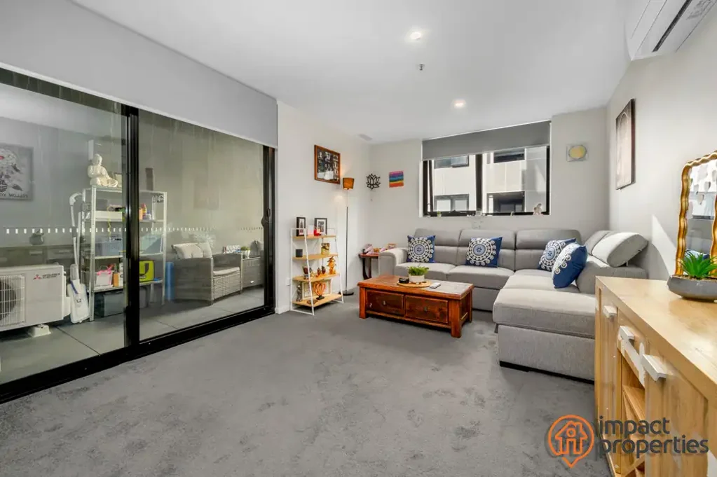 216/38 Oakden Street, Greenway, ACT 2900