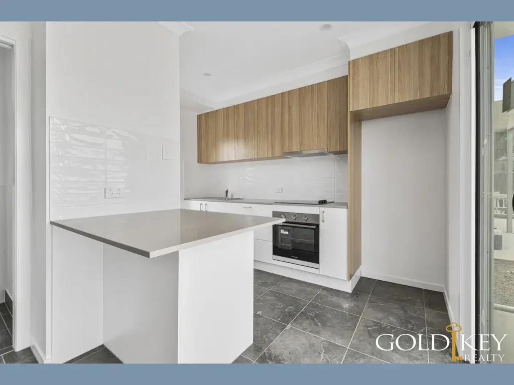 Modern and Secure Townhouse in Loganlea